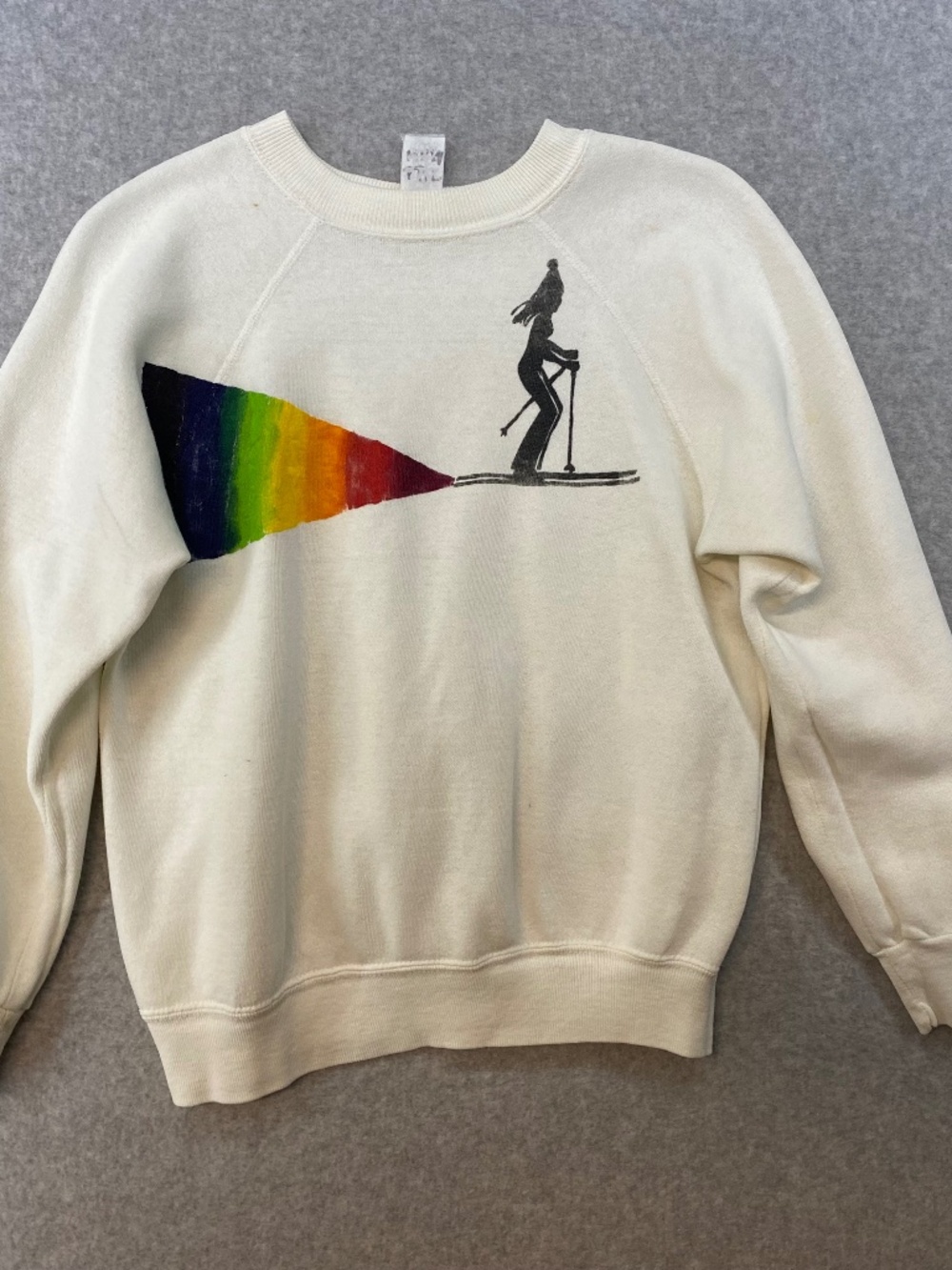 Vintage Graphic Sweatshirt • Woman Skier Rainbow • Medium • Gap • White